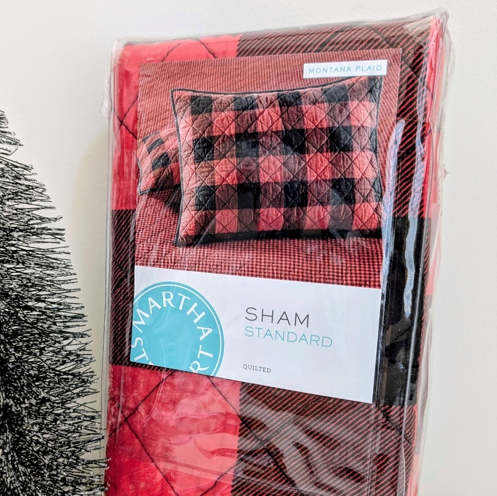 NIP Martha Stewart Montana Plaid Red Buffalo Check Quilted Standard Sham Cotton - Picture 2 of 10